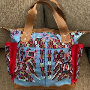 Alma Guatemalan small huipil cdb